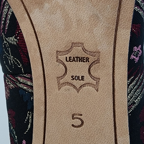 SAM EDELMAN Hazel Floral Bird Print Point Toe Pumps, size 5 - Picture 7 of 10